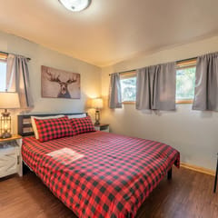 Ely Basecamp, 5 Bedroom near Whiteside Park