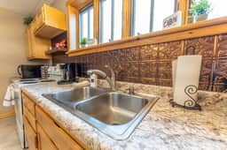 A Taste of Ely 2BR, Near Lake and Trails