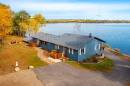 Sandy Point Resort Lakefront Family Retreat