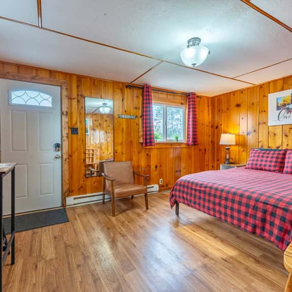 Vacation UniquEly Cottage 2, Downtown Ely - Image 1