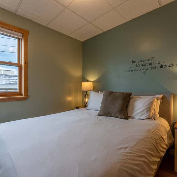 A Taste of Ely 2BR, Near Lake and Trails - Image 1